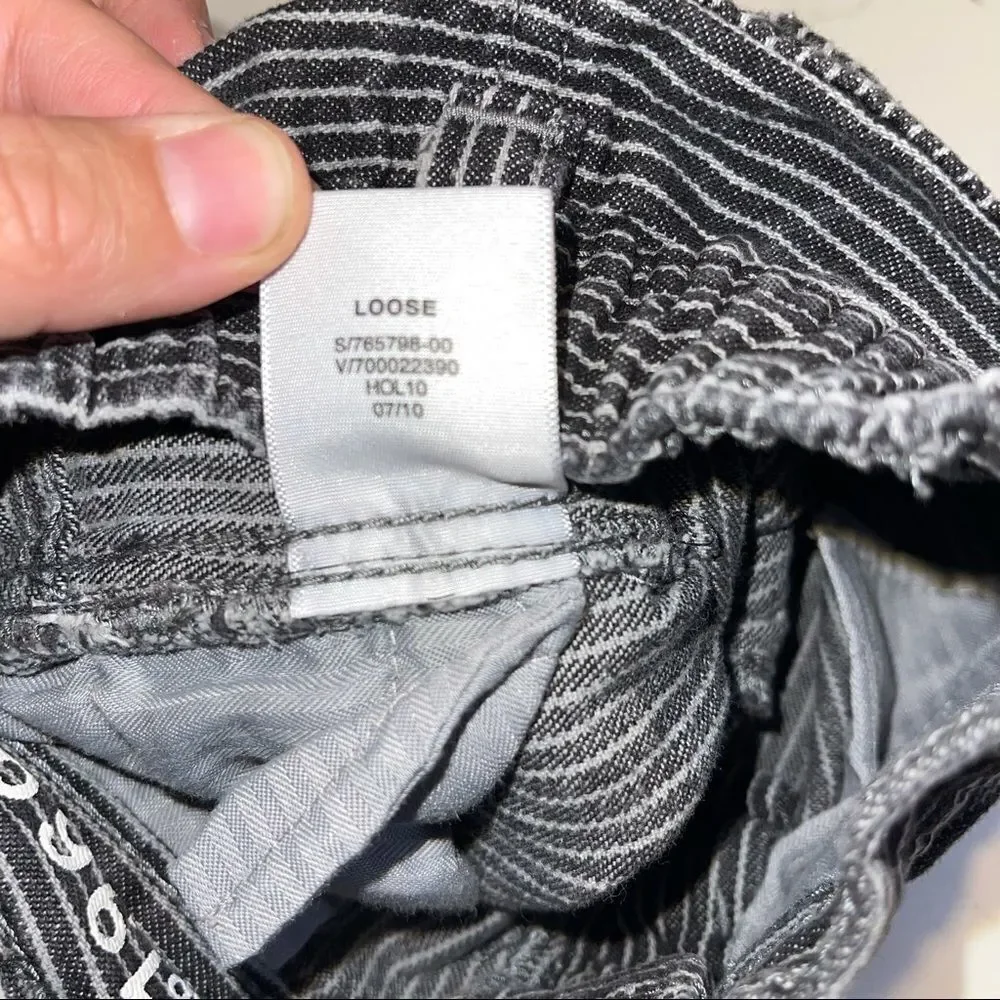 4/$25 - Baby Gap Dark‎ Grey Denim Pinstripe Shorts